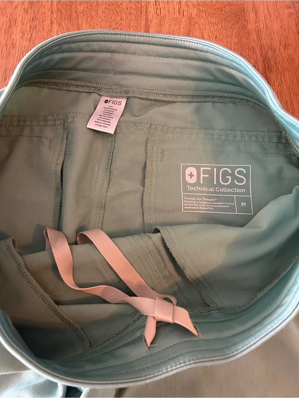 Figs Men’s Axim Straight Leg Medium Scrub Pants Mint Green